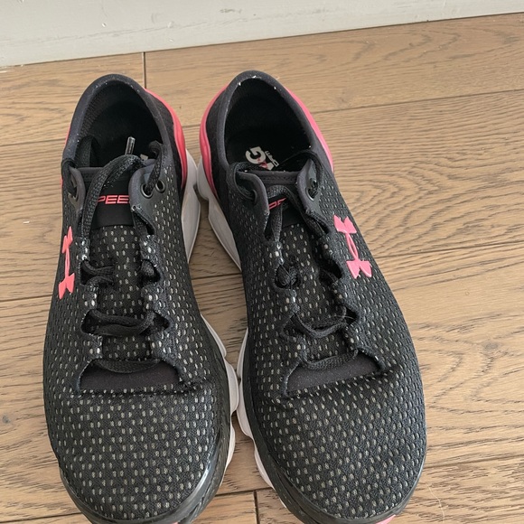 Run Long Speedform! - Picture 2 of 3